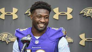 Roquan Smith fait ses débuts avec les Ravens de Baltimore lundi
